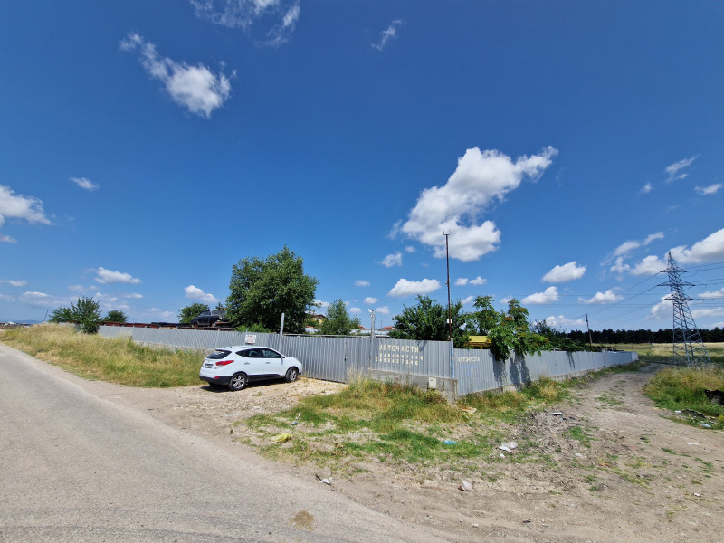 Продава АВТОСЕРВИЗ в град Хасково, Република - 7298 кв.м / 656 820 € » 1 284 628.26 лв., АСТАРТА-Х КОНСУЛТ
