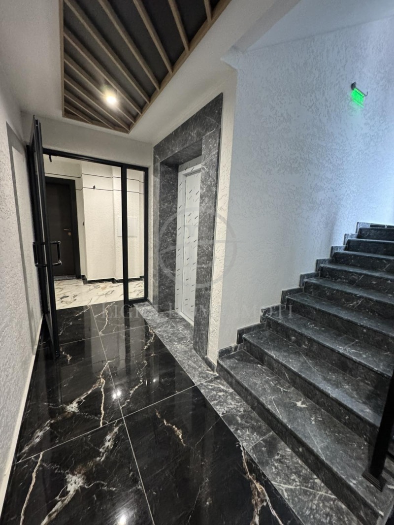 Продава 2-СТАЕН, гр. Пловдив, Остромила, снимка 13 - Апартаменти - 53014610