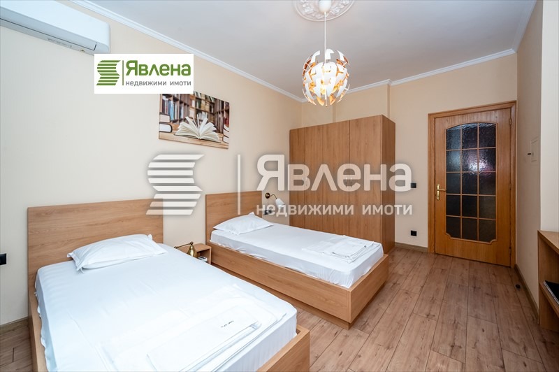 Продава 3-СТАЕН, гр. София, Център, снимка 4 - Апартаменти - 52888983