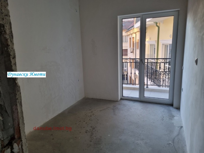 Продава 3-СТАЕН, гр. Русе, Център, снимка 3 - Апартаменти - 53564232