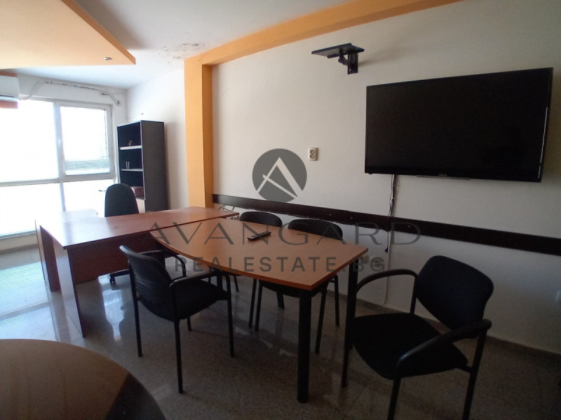 Til salg  Kontor Plovdiv , Karshiyaka , 107 kvm | 75794365 - billede [8]