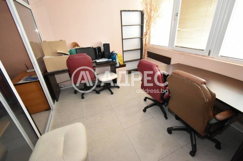 À venda  Escritório região Burgas , k.k. Slantchev briag , 213 m² | 36638115 - imagem [16]