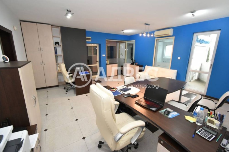 À venda  Escritório região Burgas , k.k. Slantchev briag , 213 m² | 36638115 - imagem [9]