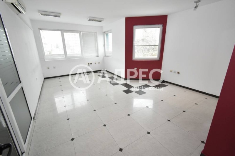 À venda  Escritório região Burgas , k.k. Slantchev briag , 213 m² | 36638115 - imagem [3]
