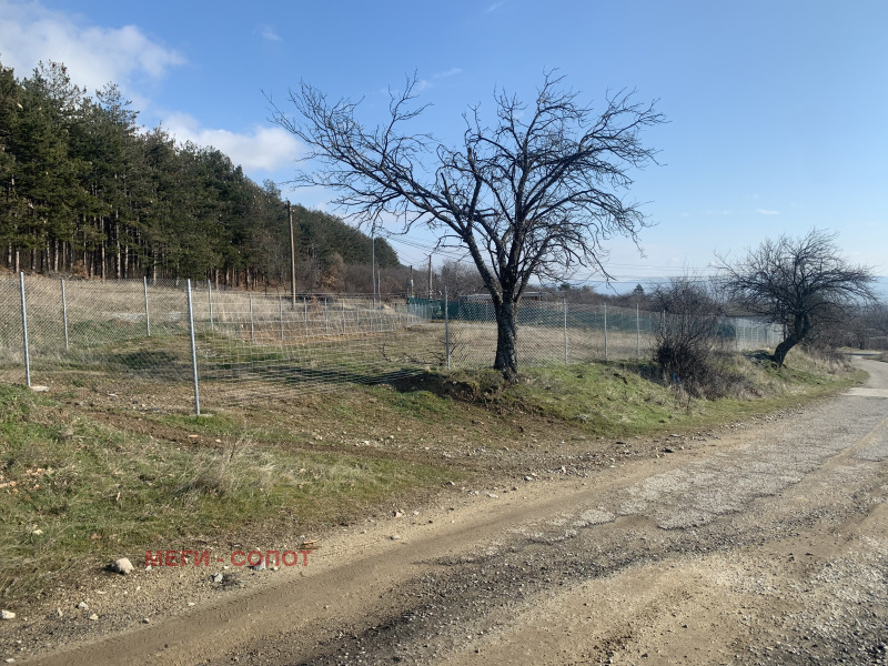 Продава ПАРЦЕЛ, гр. Сопот, област Пловдив, снимка 3 - Парцели - 52802032