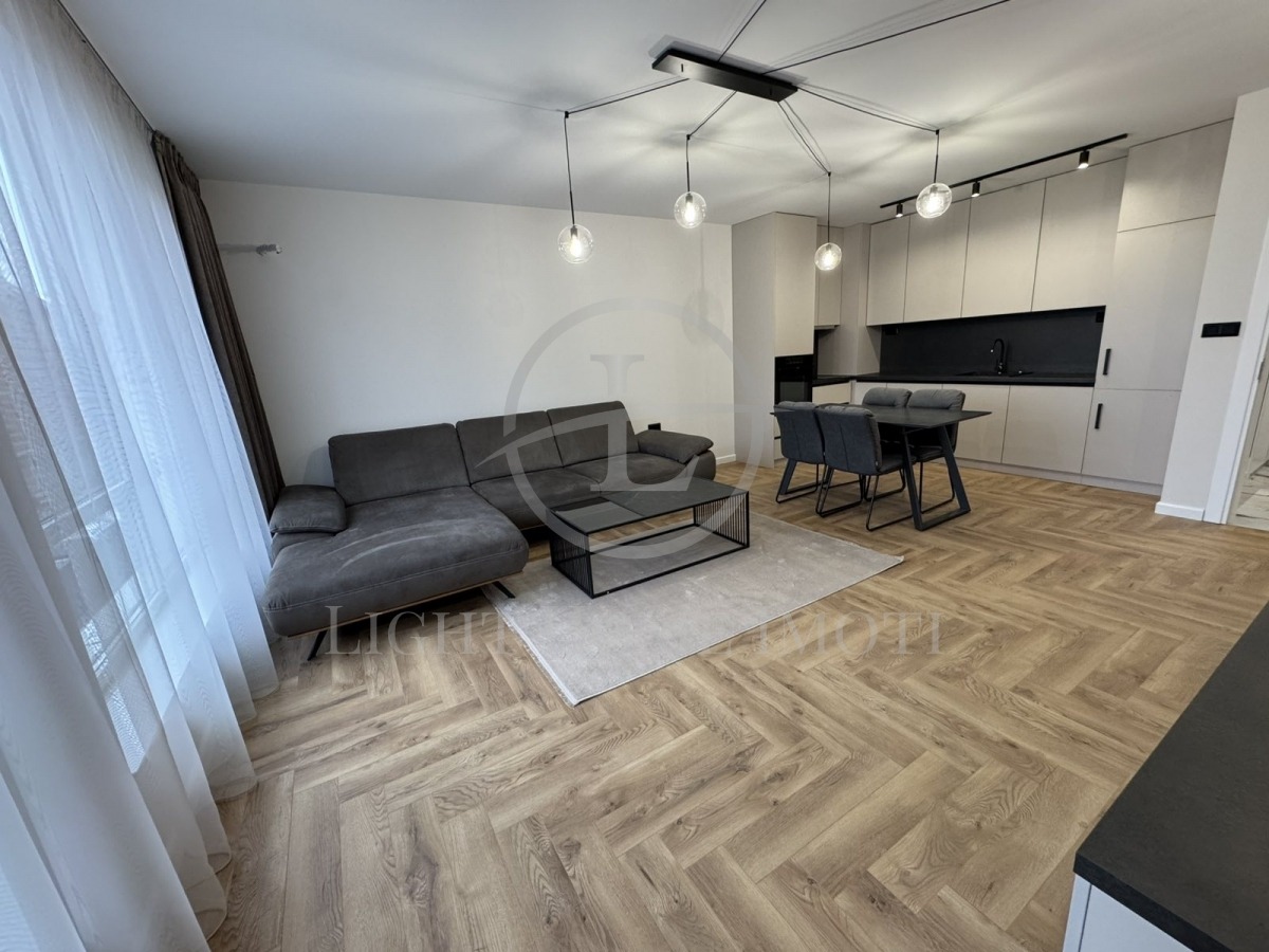 Продава 2-СТАЕН, гр. Пловдив, Остромила, снимка 2 - Апартаменти - 53014610