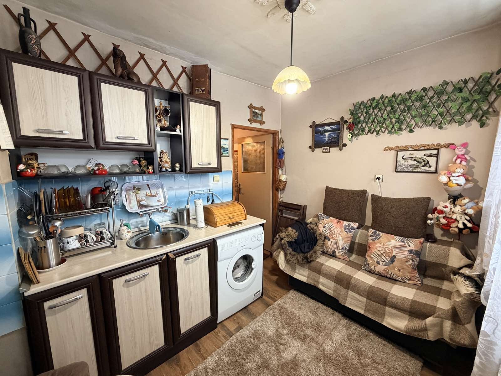 Продава 2-СТАЕН, гр. София, Сухата река, снимка 2 - Апартаменти - 54076935