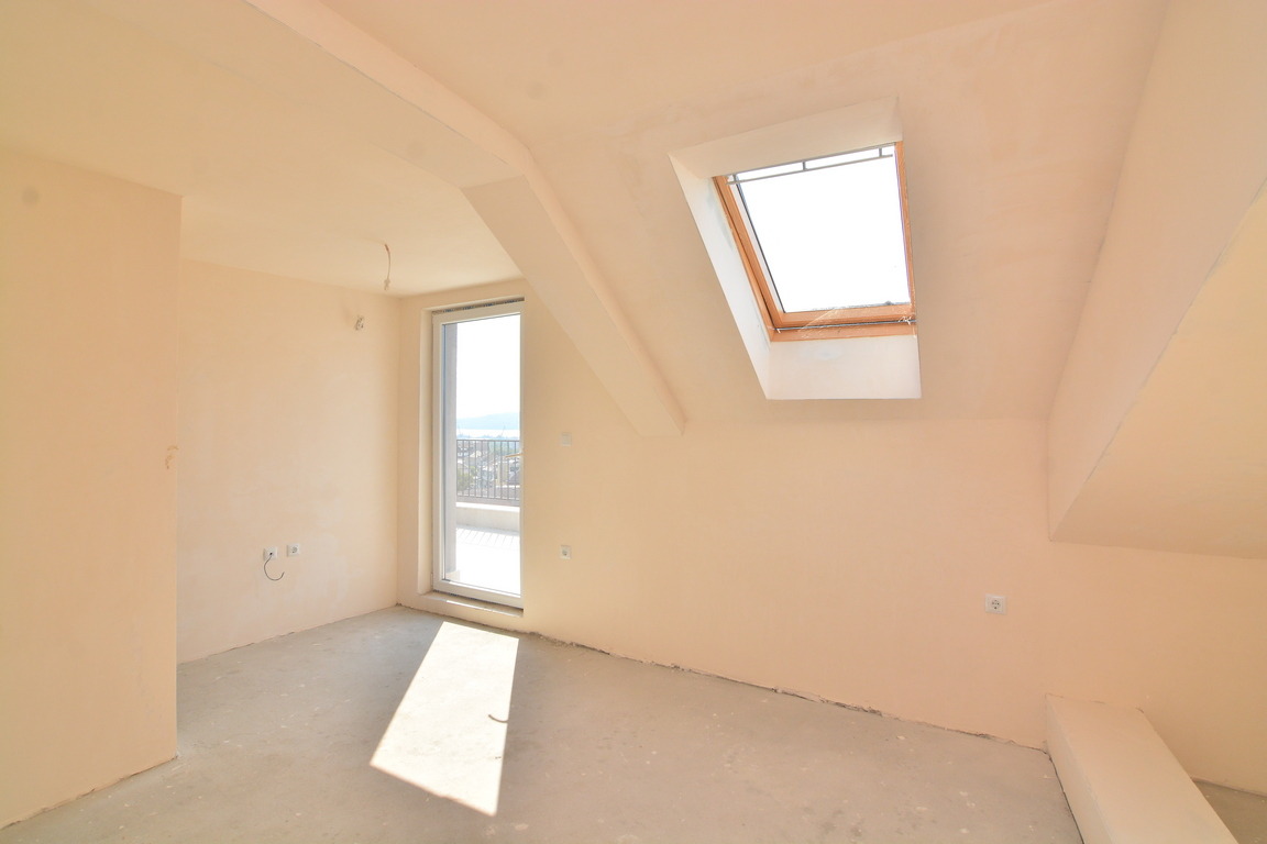 Продава 3-СТАЕН, гр. Варна, Колхозен пазар, снимка 3 - Апартаменти - 56193607