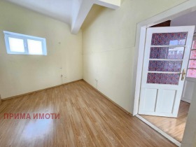 2 bedroom Tsentar, Varna 15