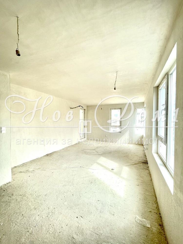 Na prodej  Studio Plovdiv , Ostromila , 49 m2 | 89738254