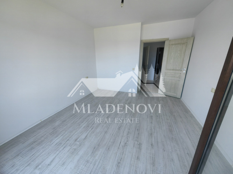 En venta  1 dormitorio región Burgas , Sozopol , 65 metros cuadrados | 45861127 - imagen [8]