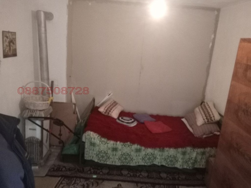 Продава КЪЩА, с. Горско Косово, област Велико Търново, снимка 14 - Къщи - 53134521