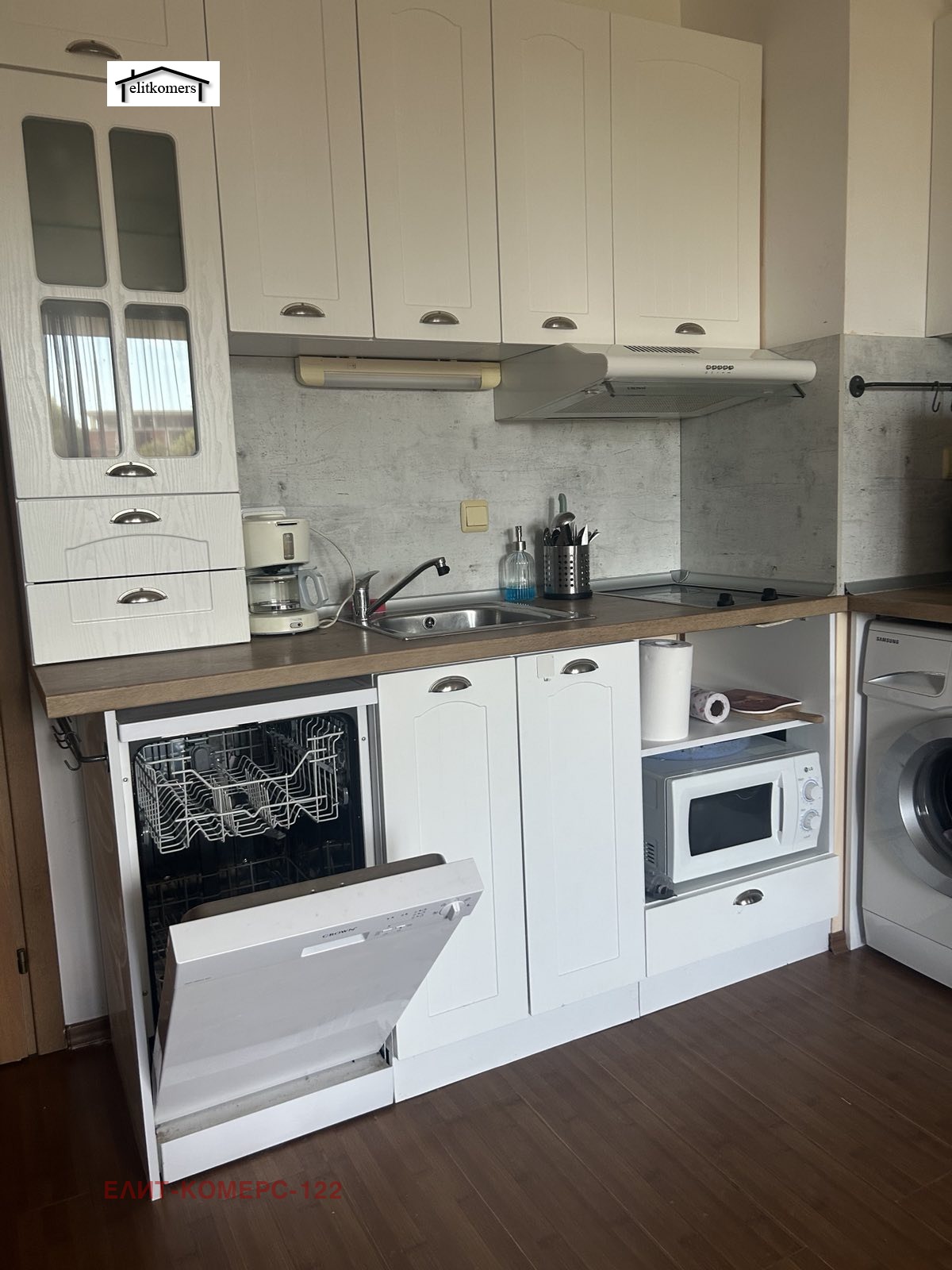 Продава 2-СТАЕН в област Бургас, гр. Приморско - 45 кв.м, ЕЛИТ-КОМЕРС-122