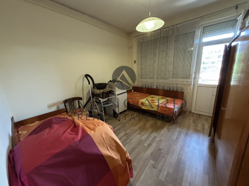Eladó  1 hálószoba Plovdiv , Karsijaka , 70 négyzetméter | 71967988 - kép [3]
