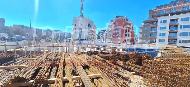 На продаж  1 спальня Пловдив , Христо Смирненски , 68 кв.м | 52992653
