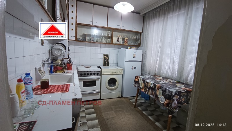 Продава МНОГОСТАЕН, гр. Шумен, Куршун чешма, снимка 5 - Апартаменти - 52706480