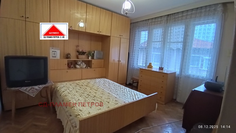 Продава МНОГОСТАЕН, гр. Шумен, Куршун чешма, снимка 13 - Апартаменти - 52706480