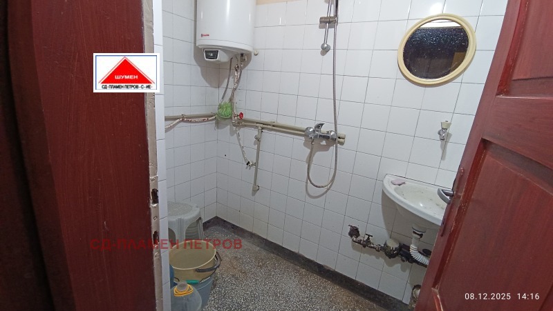 Продава МНОГОСТАЕН, гр. Шумен, Куршун чешма, снимка 14 - Апартаменти - 52706480