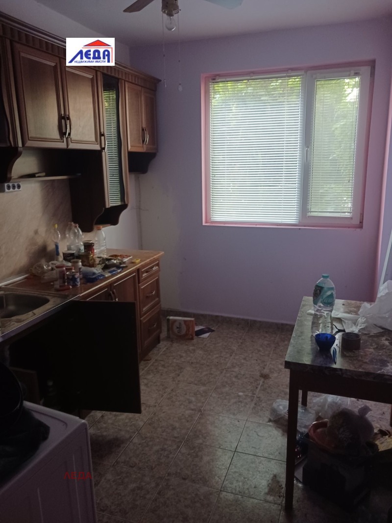 Na sprzedaż  Piętro domu Plewen , Szirok centar , 95 mkw | 29462112 - obraz [5]