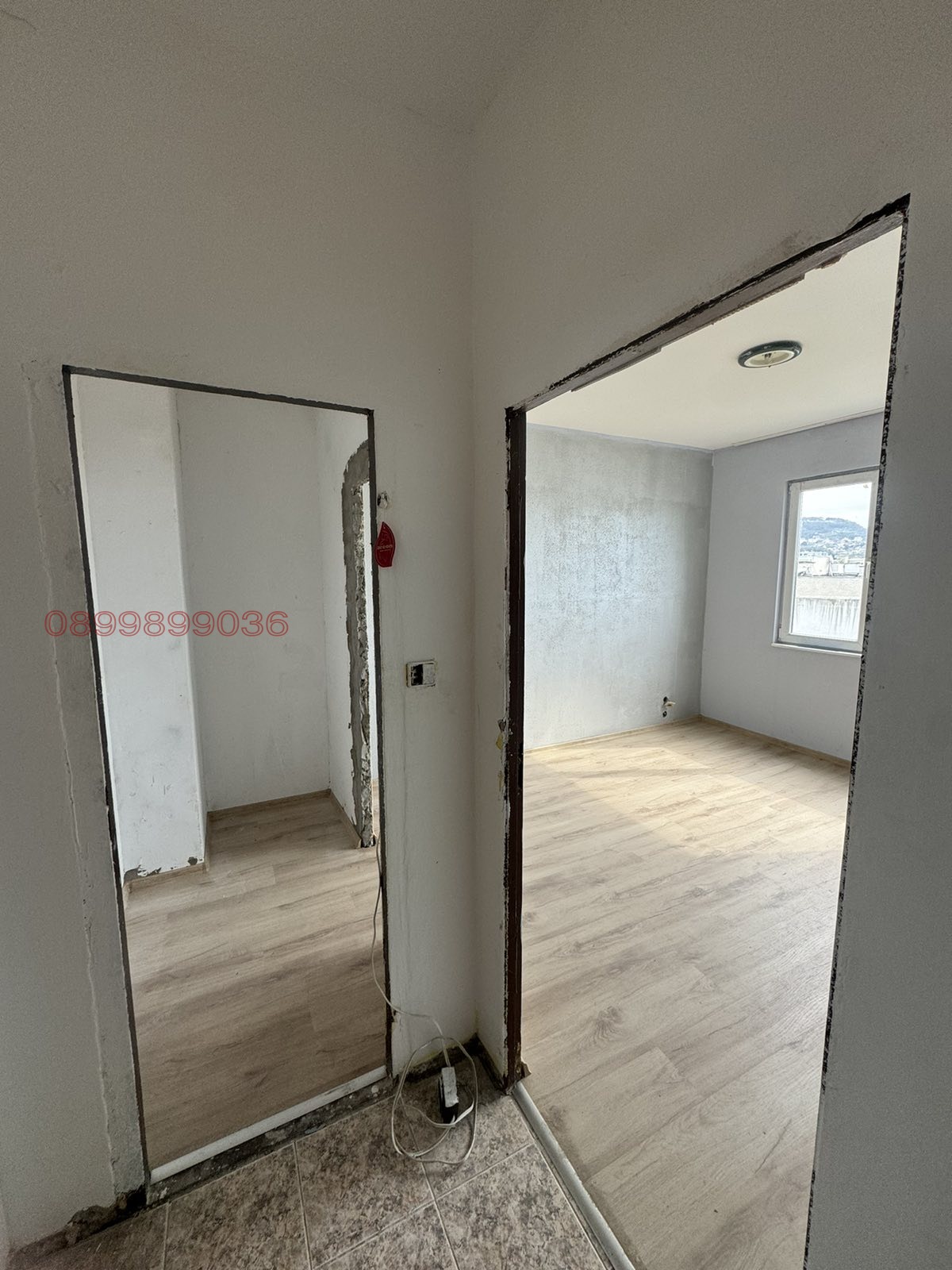 Продава 3-СТАЕН, гр. Варна, Левски 1