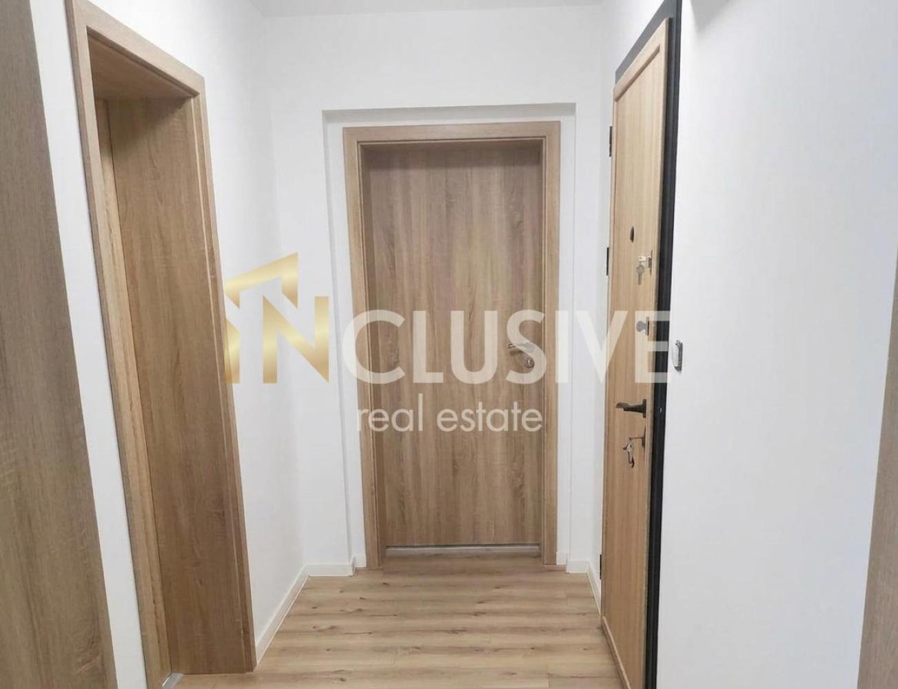 Продава 4-СТАЕН, гр. Варна, Център, снимка 9 - Апартаменти - 55112330