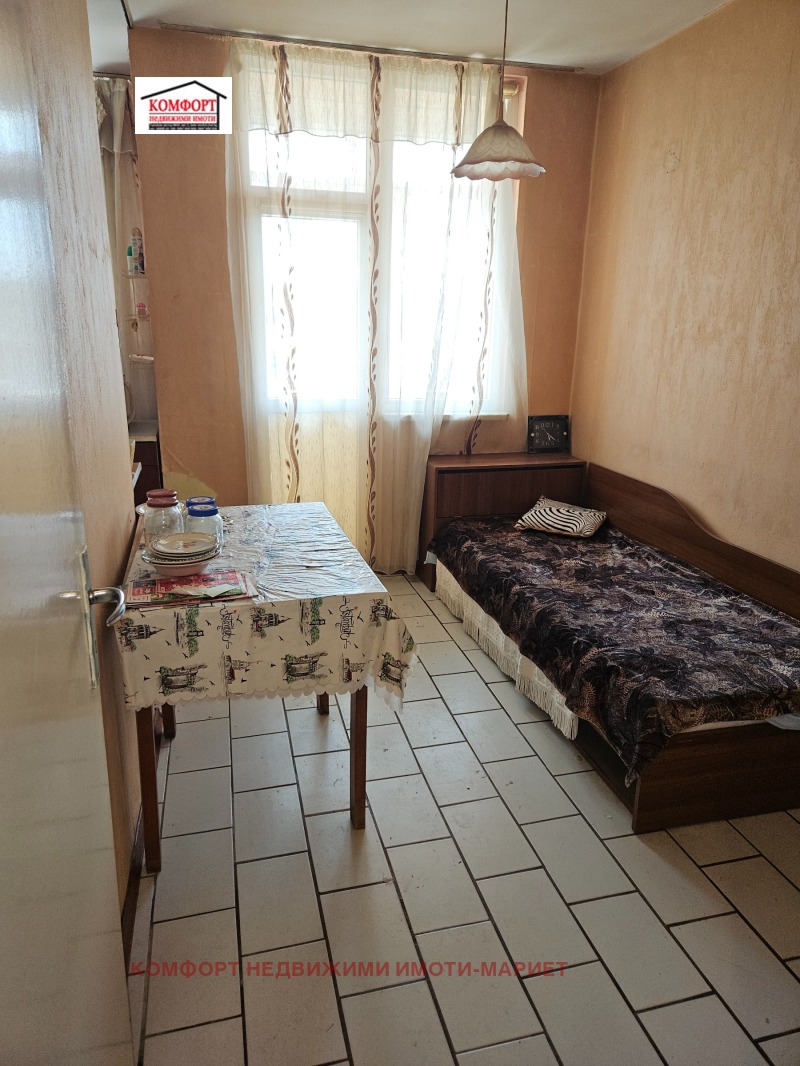 Продава  1-стаен град Плевен , Мара Денчева , 45 кв.м | 98430405
