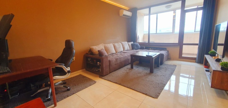 Продава 2-СТАЕН, гр. София, Лагера, снимка 2 - Апартаменти - 52364423