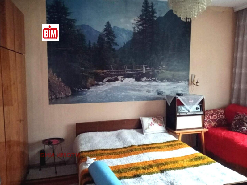 Продава 4-СТАЕН, гр. Пловдив, Прослав, снимка 8 - Апартаменти - 53239622