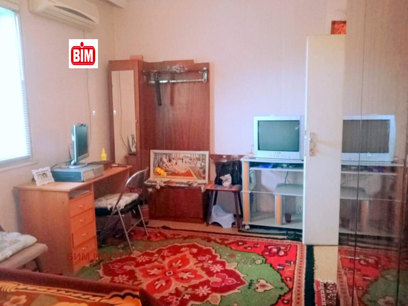 Продава 4-СТАЕН, гр. Пловдив, Прослав, снимка 7 - Апартаменти - 53239622