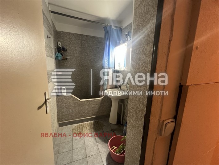 Продава МНОГОСТАЕН, гр. Варна, Възраждане 1, снимка 5 - Aпартаменти - 49535954