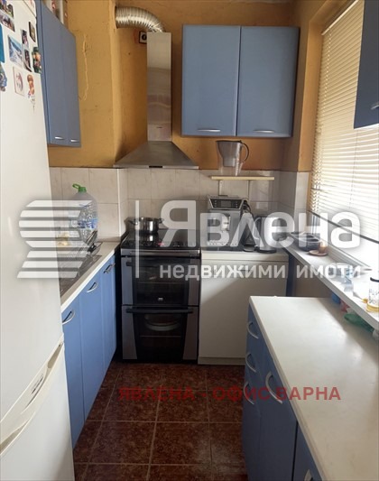 Продава МНОГОСТАЕН, гр. Варна, Възраждане 1, снимка 2 - Aпартаменти - 49535954