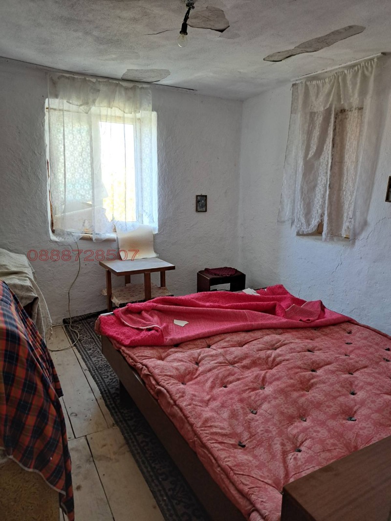 Продава КЪЩА, с. Илинденци, област Благоевград, снимка 9 - Къщи - 52782282