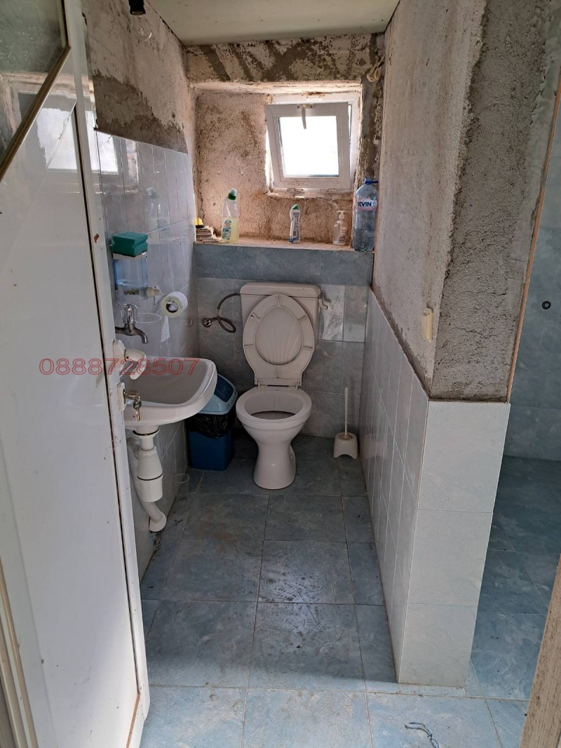 Продава КЪЩА, с. Илинденци, област Благоевград, снимка 13 - Къщи - 52782282