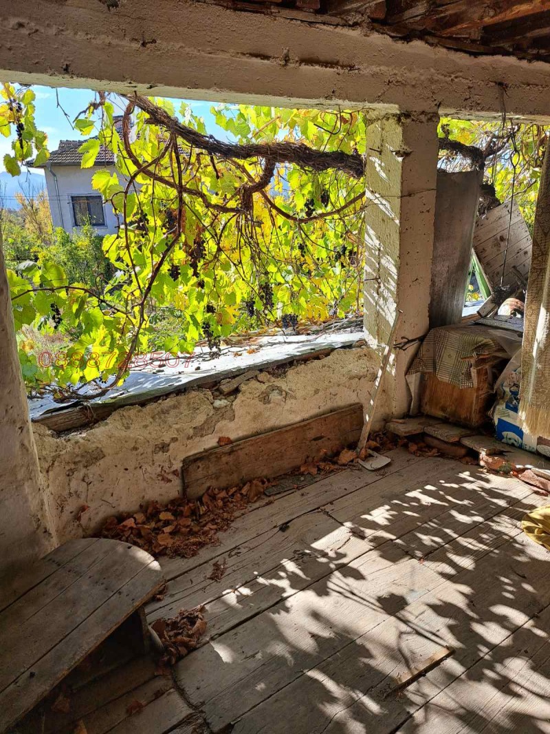 Продава КЪЩА, с. Илинденци, област Благоевград, снимка 14 - Къщи - 52782282