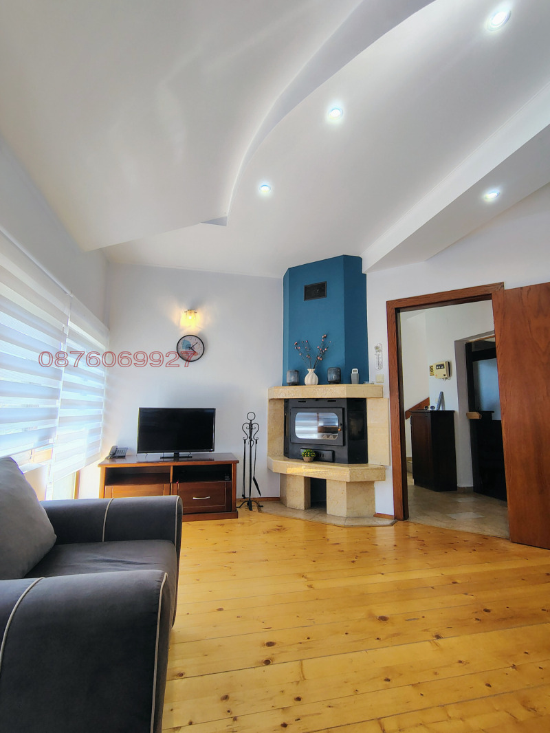 Продава КЪЩА, гр. Разлог, област Благоевград, снимка 2 - Къщи - 53412605