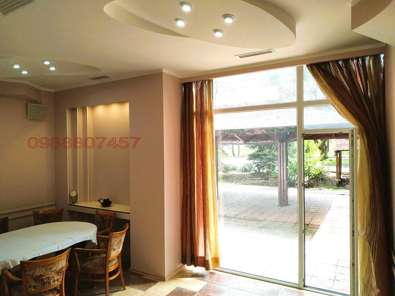 Продава ЗАВЕДЕНИЕ, гр. Русе, Широк център, снимка 11 - Заведения - 52775877