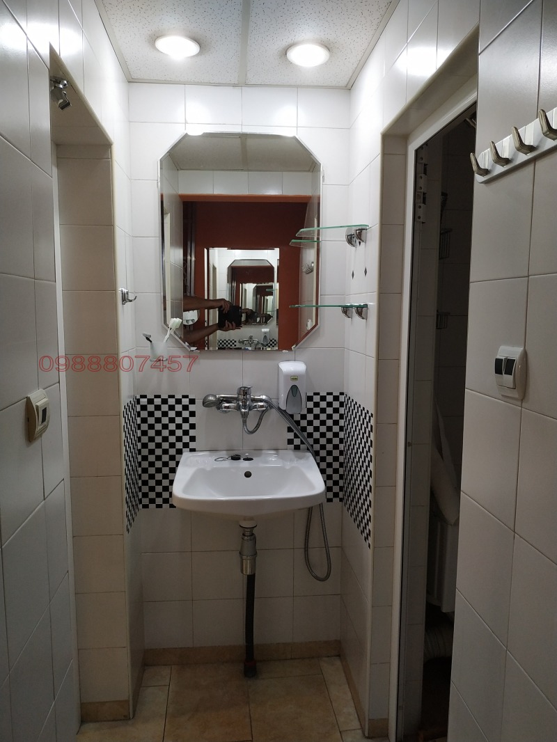 Продава ЗАВЕДЕНИЕ, гр. Русе, Широк център, снимка 14 - Заведения - 52775877