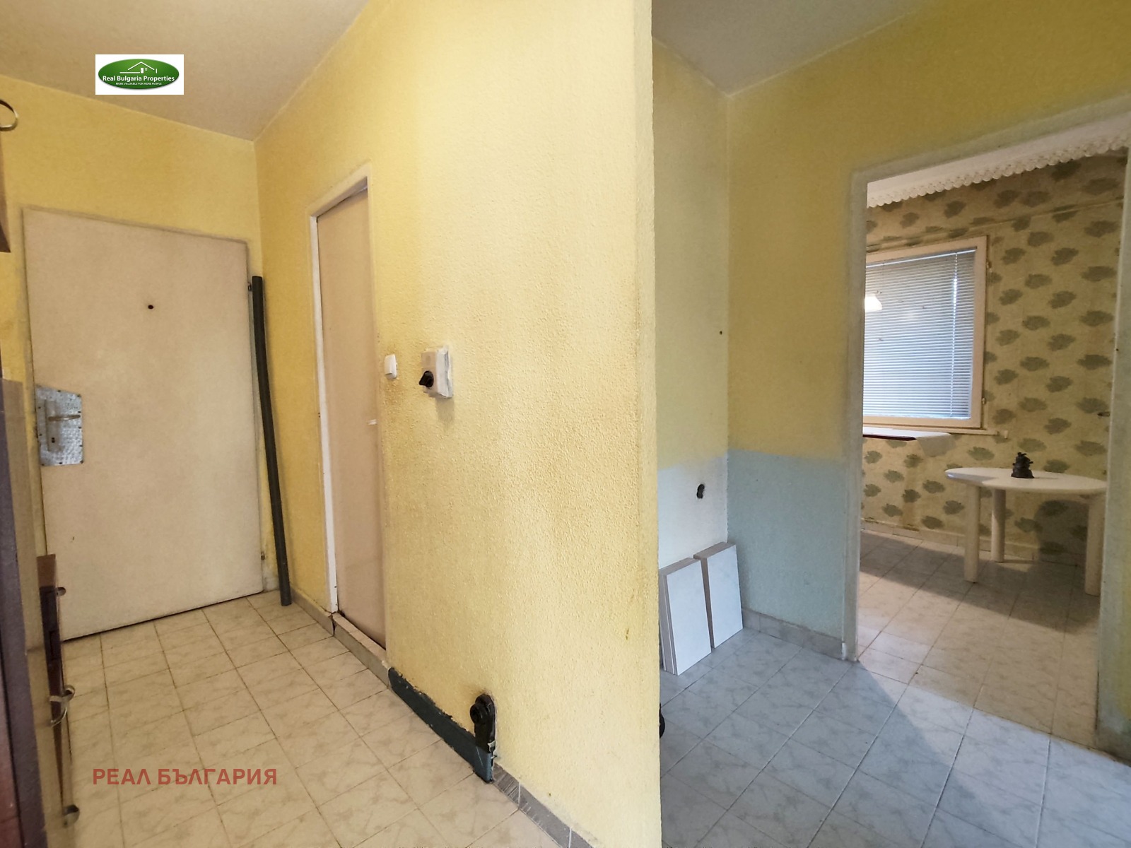 Продава 2-СТАЕН, гр. Русе, Дружба 3, снимка 6 - Апартаменти - 56021618