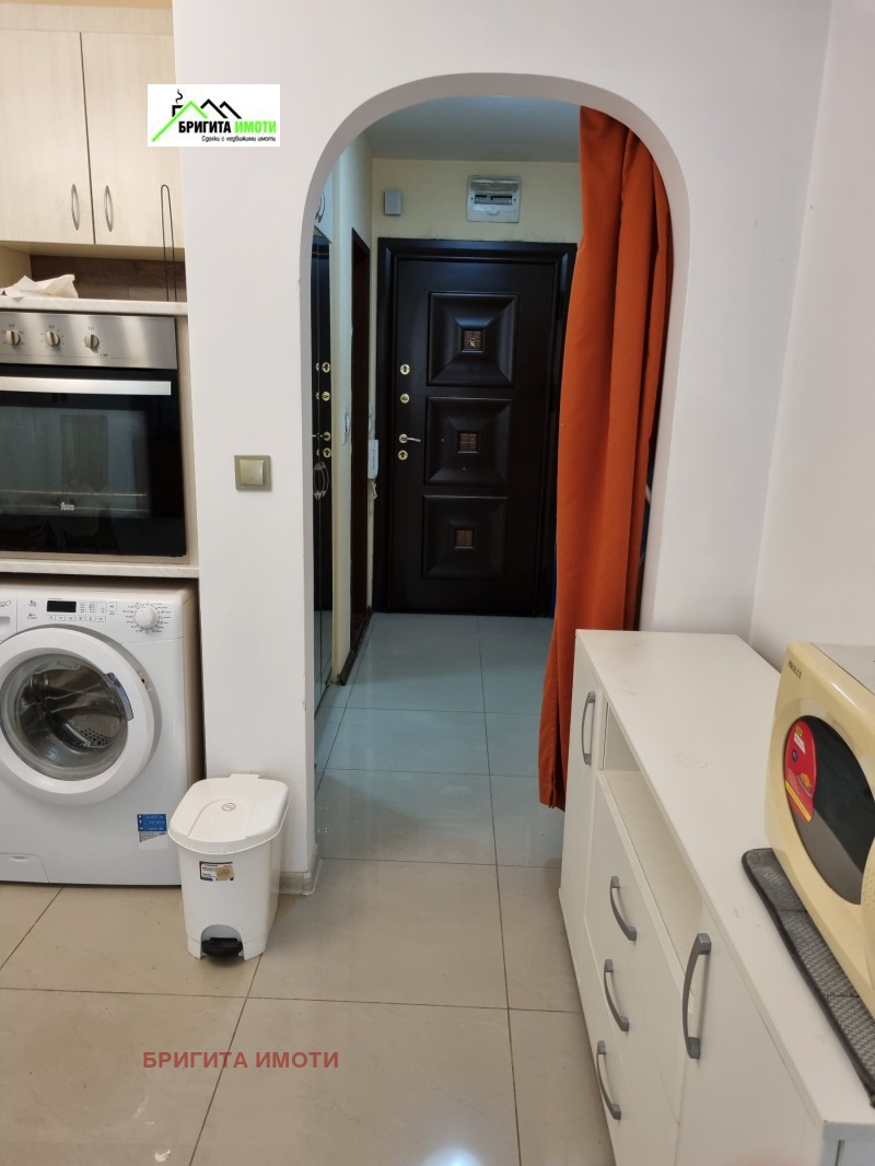 Продава 1-СТАЕН, гр. София, Оборище, снимка 2 - Апартаменти - 52470675