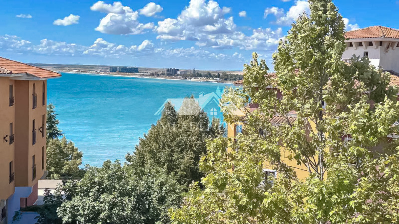 Продава  2-стаен област Бургас , гр. Ахелой , 96 кв.м | 29687418