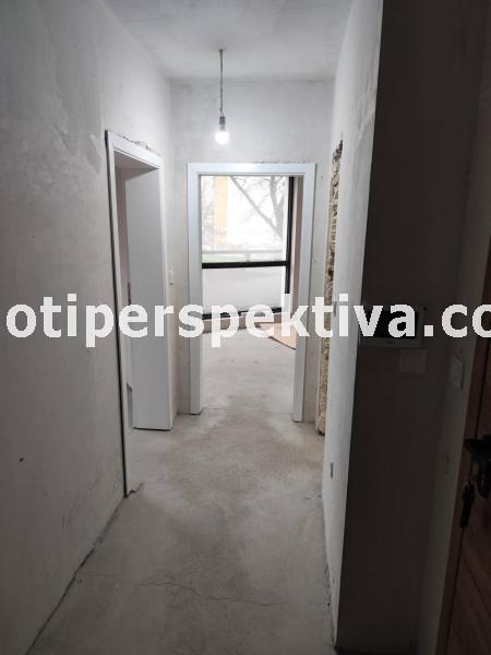 Продава 2-СТАЕН, гр. Пловдив, Кючук Париж, снимка 6 - Апартаменти - 54232316