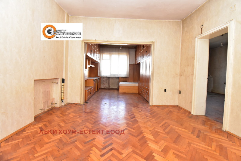 Продава 4-СТАЕН, гр. София, Център, снимка 7 - Апартаменти - 53121292