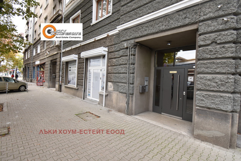 Продава 4-СТАЕН, гр. София, Център, снимка 5 - Апартаменти - 53121292