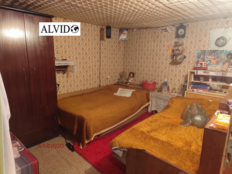 Продава КЪЩА, с. Реброво, област София област, снимка 9 - Къщи - 52525893