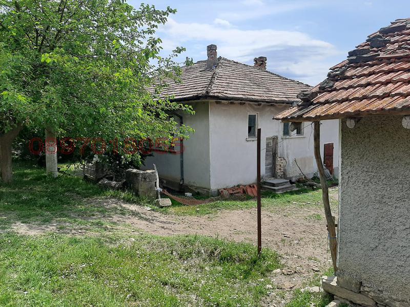 Продава КЪЩА, с. Менгишево, област Шумен, снимка 2 - Къщи - 52785502