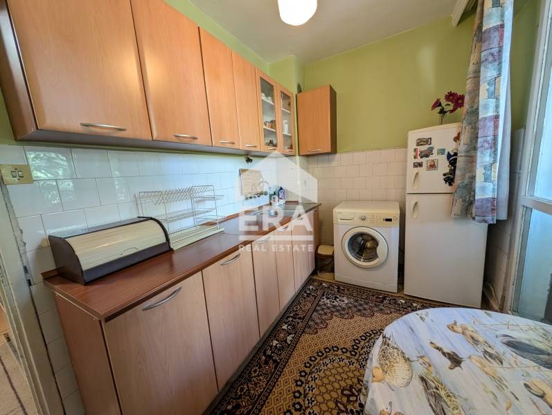 На продаж  1 спальня Шумен , Тракия , 58 кв.м | 46026309 - зображення [6]