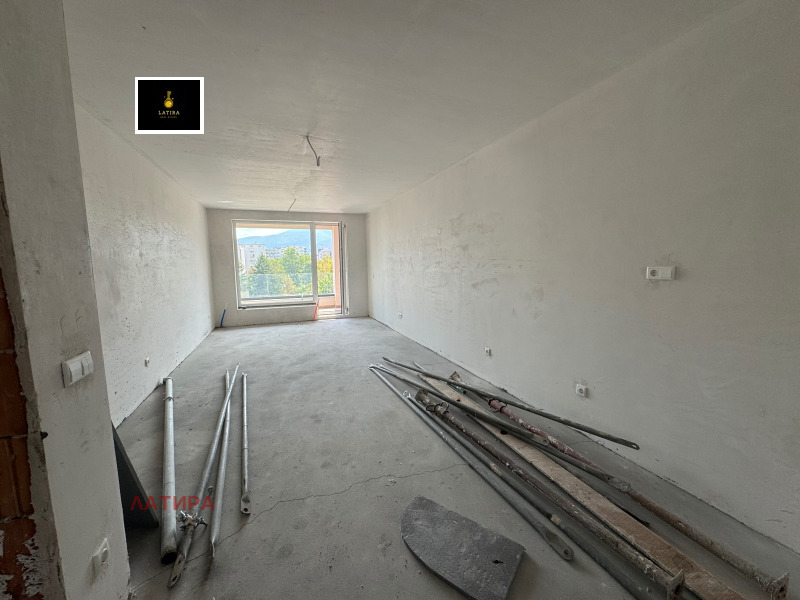 À venda  Mais de 3 quartos Sofia , Studentski grad , 224 m² | 99523941 - imagem [12]