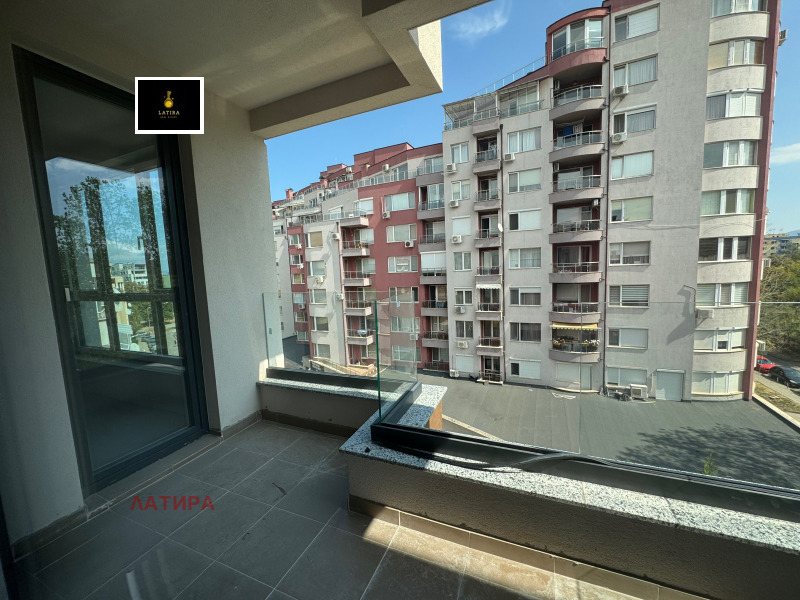 À venda  Mais de 3 quartos Sofia , Studentski grad , 224 m² | 99523941 - imagem [11]