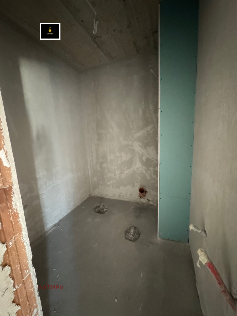 À venda  Mais de 3 quartos Sofia , Studentski grad , 224 m² | 99523941 - imagem [7]