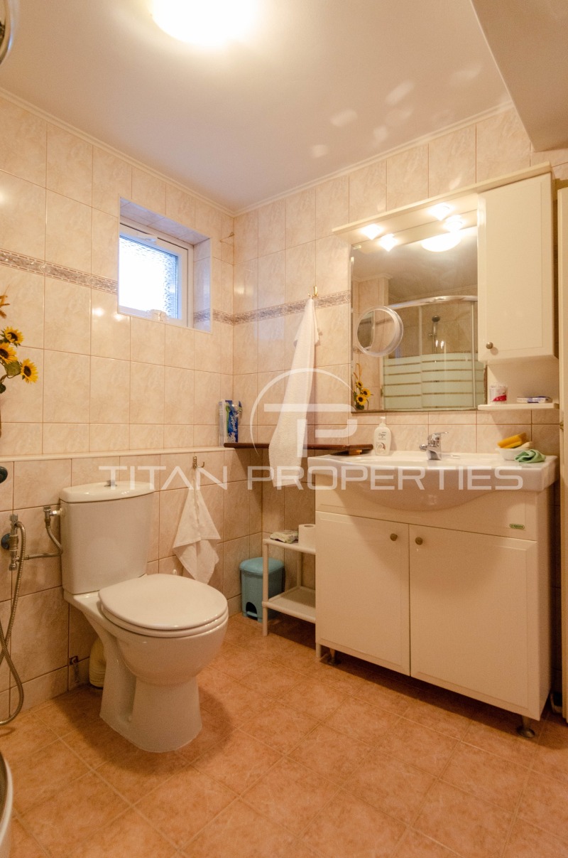 À venda  Casa Plovdiv , Kiutchuk Parij , 200 m² | 20632053 - imagem [16]